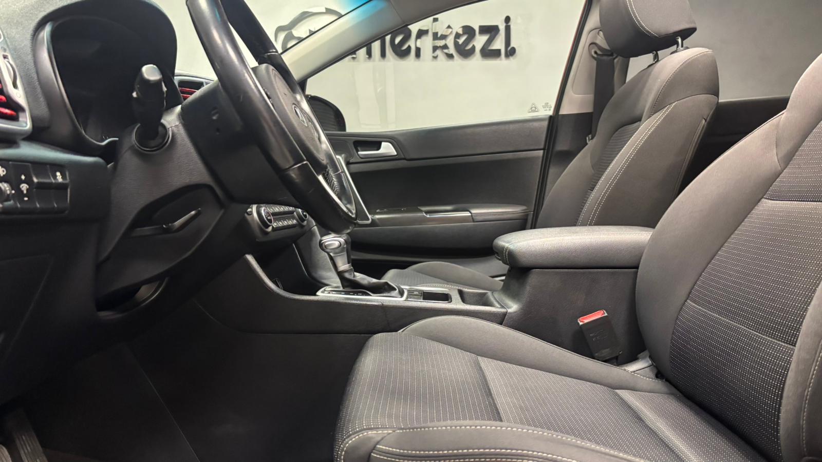 KIA SPORTAGE 16